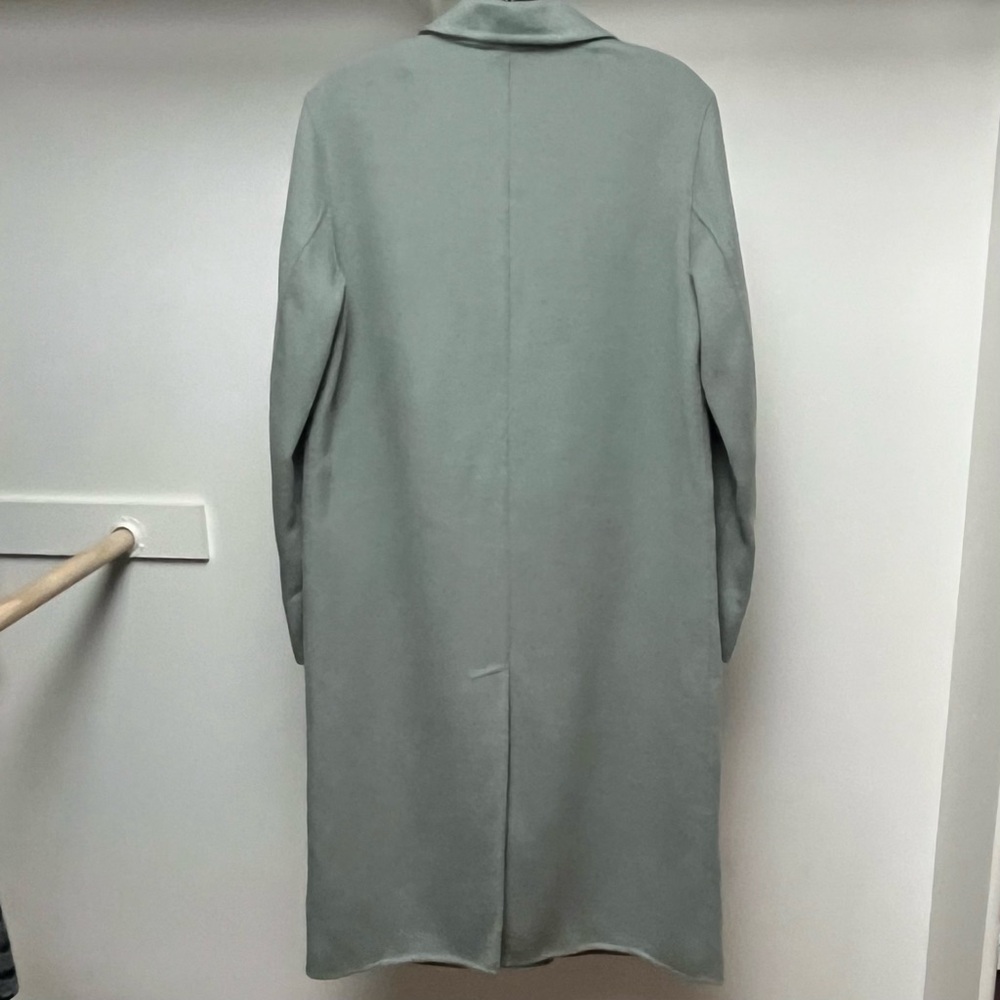 halogen coat - Picture 4 of 4